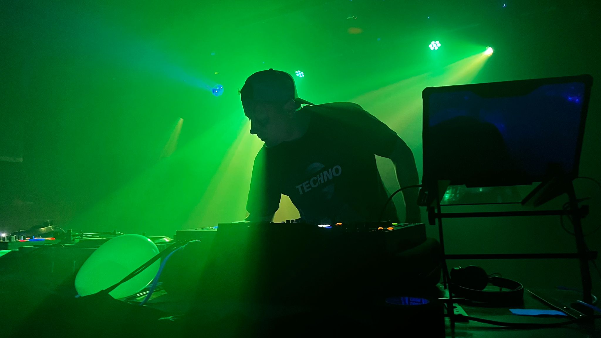 DJ Wuidara, Mein Equipment, Chauvet Gig Bar Move